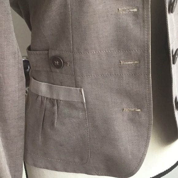 Jacket - Picture 5 of 6